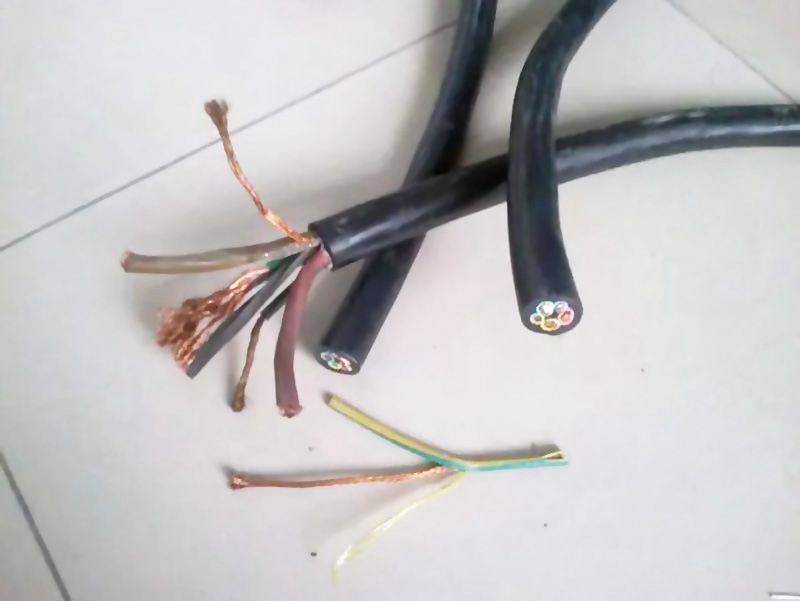 環(huán)市珠江電纜老電工